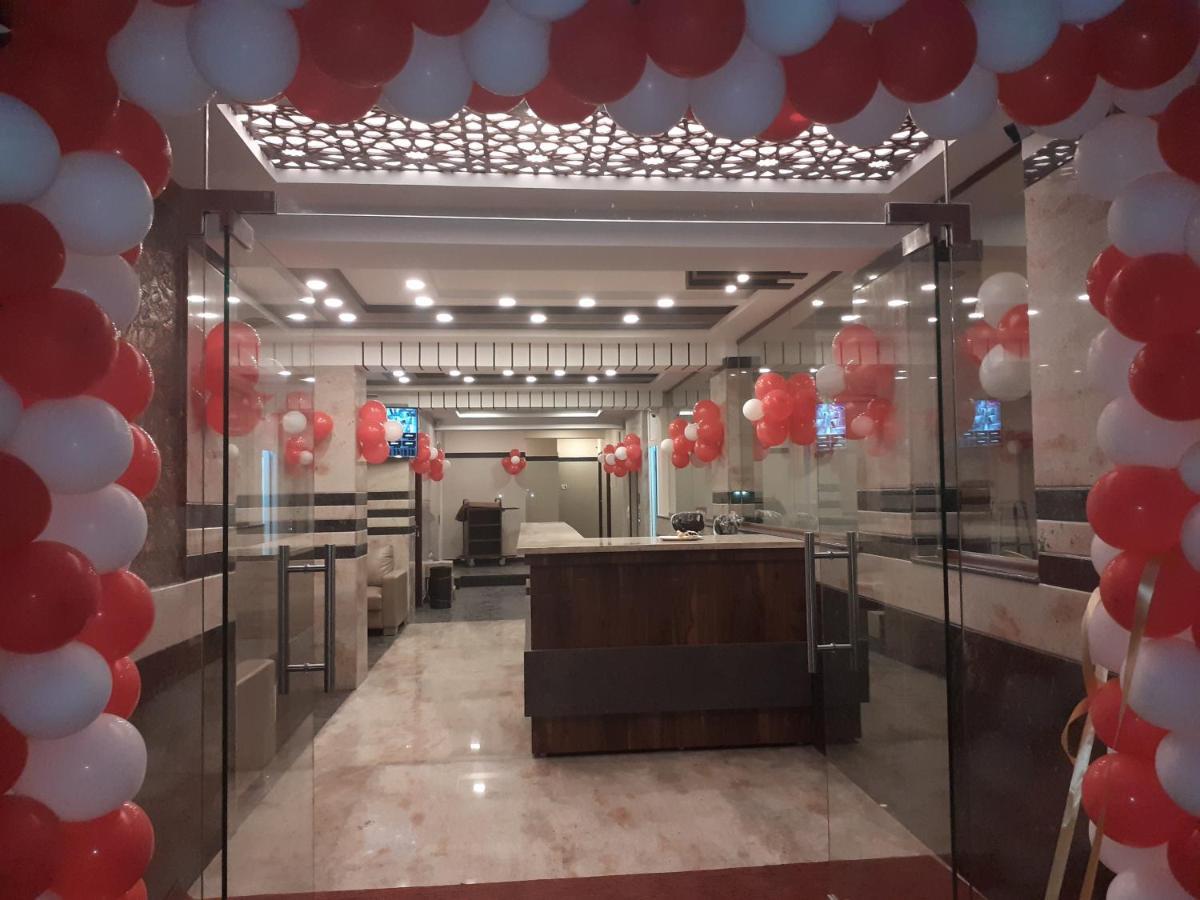 Hotel Apple Suites Bangalore Luaran gambar